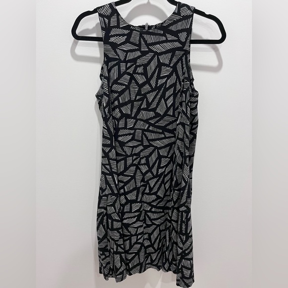 S Dress - Picture 1 of 3